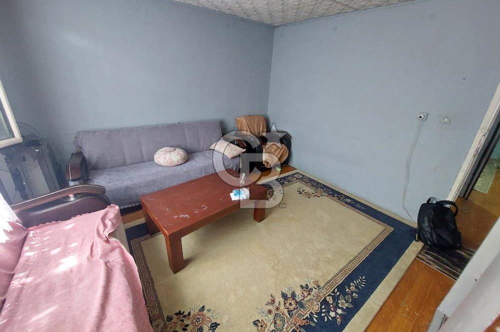 Ümraniye Cemil Meriç mah kiralık 2+1 daire müstakil ev bahçeli