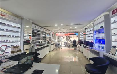 Ümraniye sütçü imam caddesinde kiralık işyeri