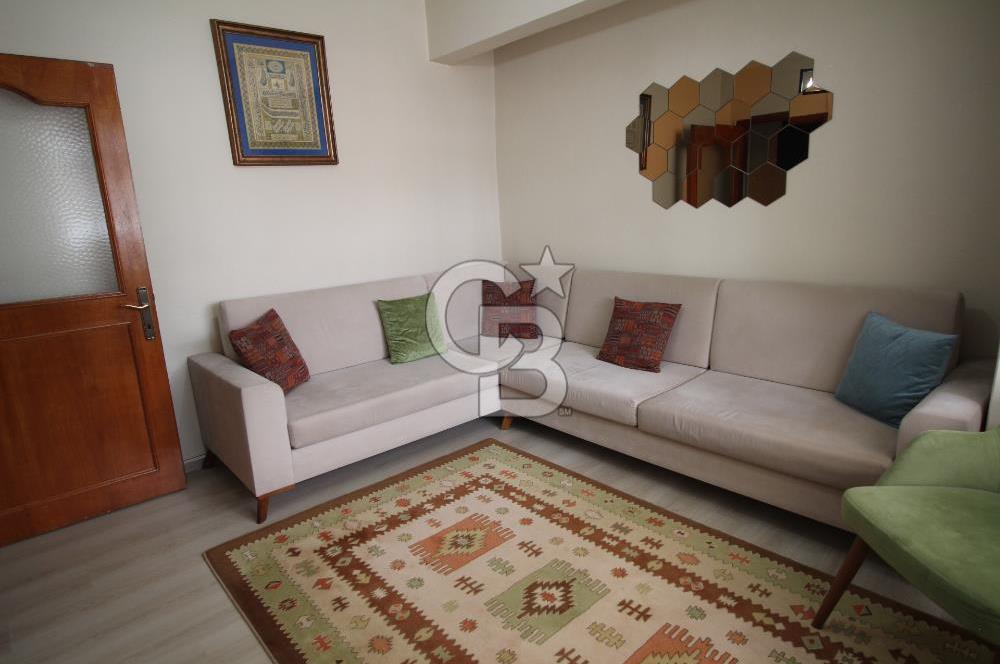 Ümraniye Namık Kemal Mah. Merkezi Konum'da 2+1 Satılık Daire