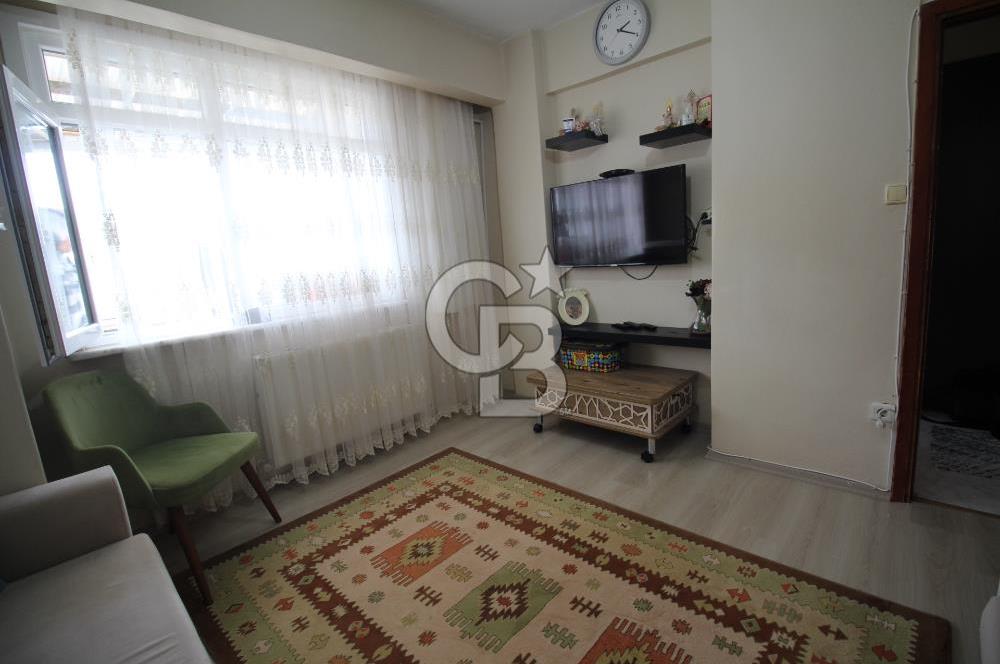 Ümraniye Namık Kemal Mah. Merkezi Konum'da 2+1 Satılık Daire