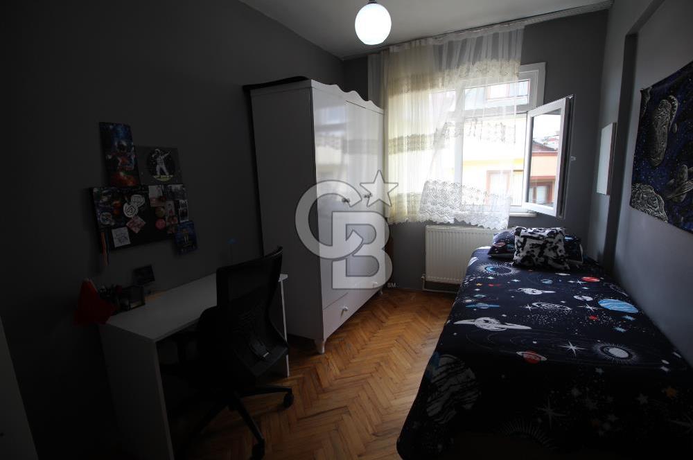 Ümraniye Namık Kemal Mah. Merkezi Konum'da 2+1 Satılık Daire