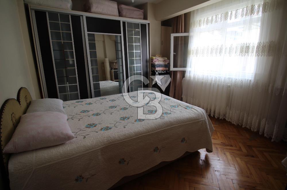 Ümraniye Namık Kemal Mah. Merkezi Konum'da 2+1 Satılık Daire