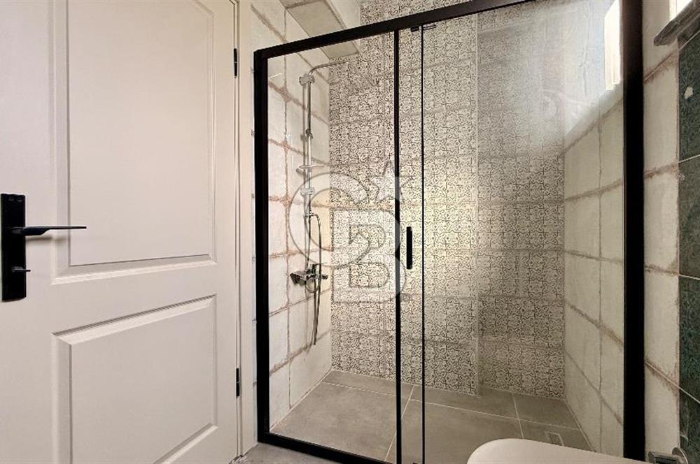 ÇANAKKALE İNTEPEDE BOĞAZ MANZARALI MÜSTAKİL VİLLA