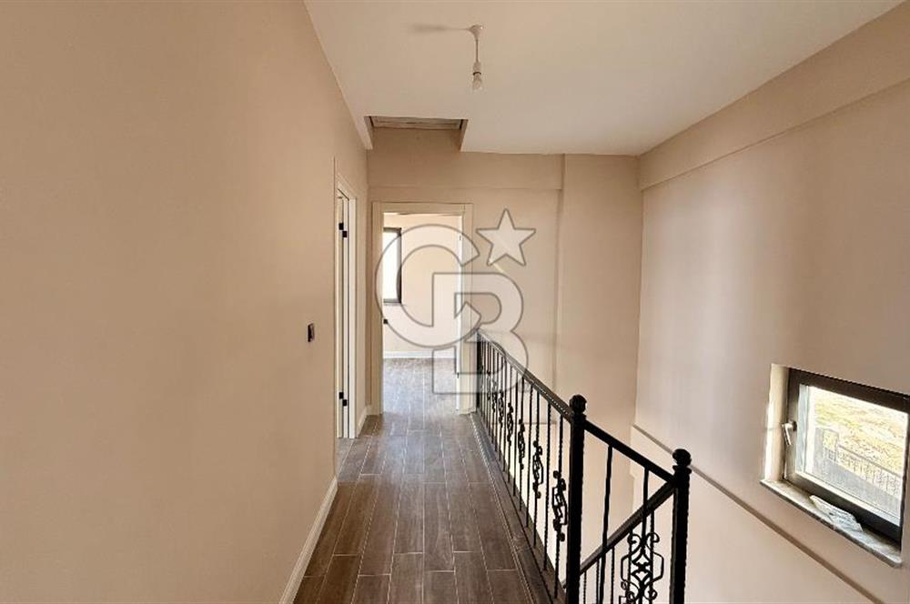 ÇANAKKALE İNTEPEDE BOĞAZ MANZARALI MÜSTAKİL VİLLA