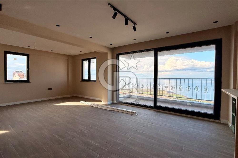 ÇANAKKALE İNTEPEDE BOĞAZ MANZARALI MÜSTAKİL VİLLA