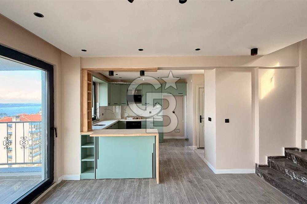 ÇANAKKALE İNTEPEDE BOĞAZ MANZARALI MÜSTAKİL VİLLA