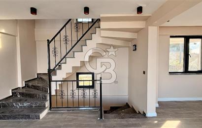 ÇANAKKALE İNTEPEDE BOĞAZ MANZARALI MÜSTAKİL VİLLA