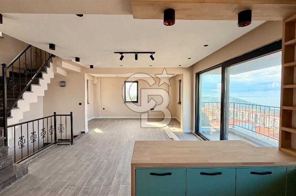 ÇANAKKALE İNTEPEDE BOĞAZ MANZARALI MÜSTAKİL VİLLA