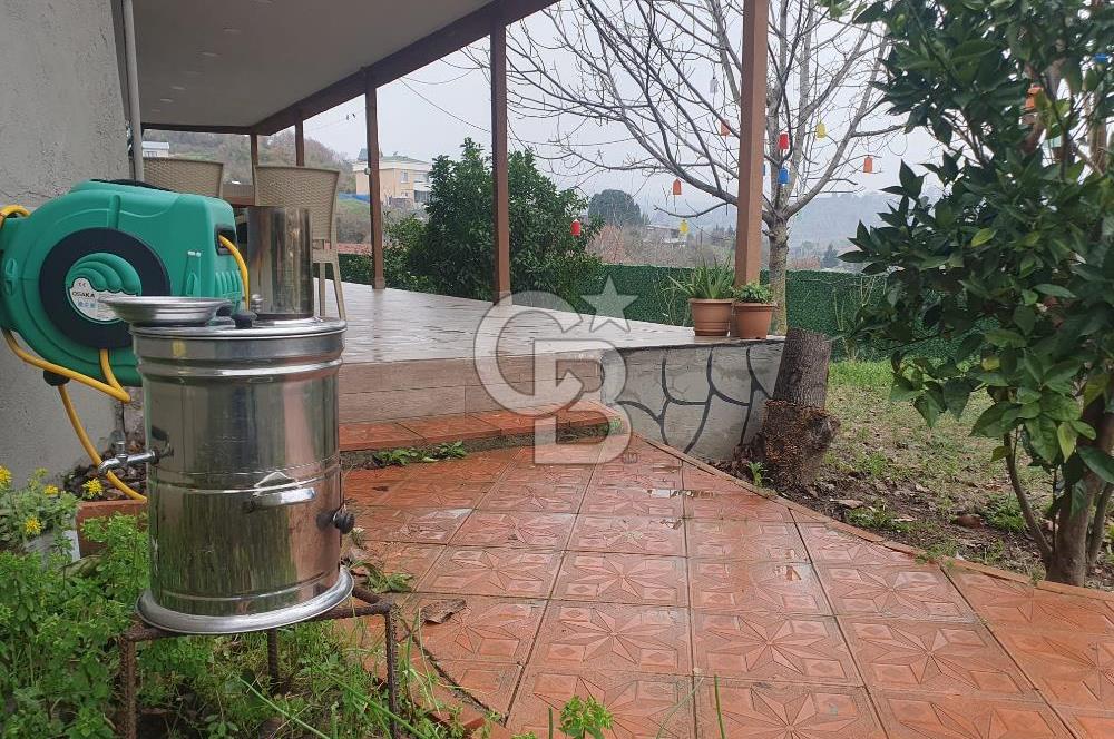 YALOVA TERMAL AKKÖYDE DOĞAYLA İÇİÇE MÜSTAKİL BAHÇELİ 3+1 EV