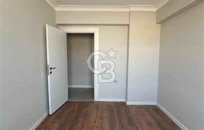 MEYDAN PARKTA KİLERLİ, DEPOLU GÜNEY DOĞU CEPHE 4+1 SATILIK DAİRE