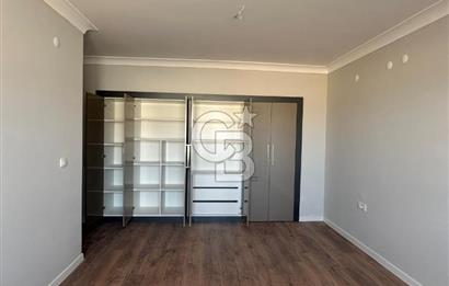 MEYDAN PARKTA KİLERLİ, DEPOLU GÜNEY DOĞU CEPHE 4+1 SATILIK DAİRE