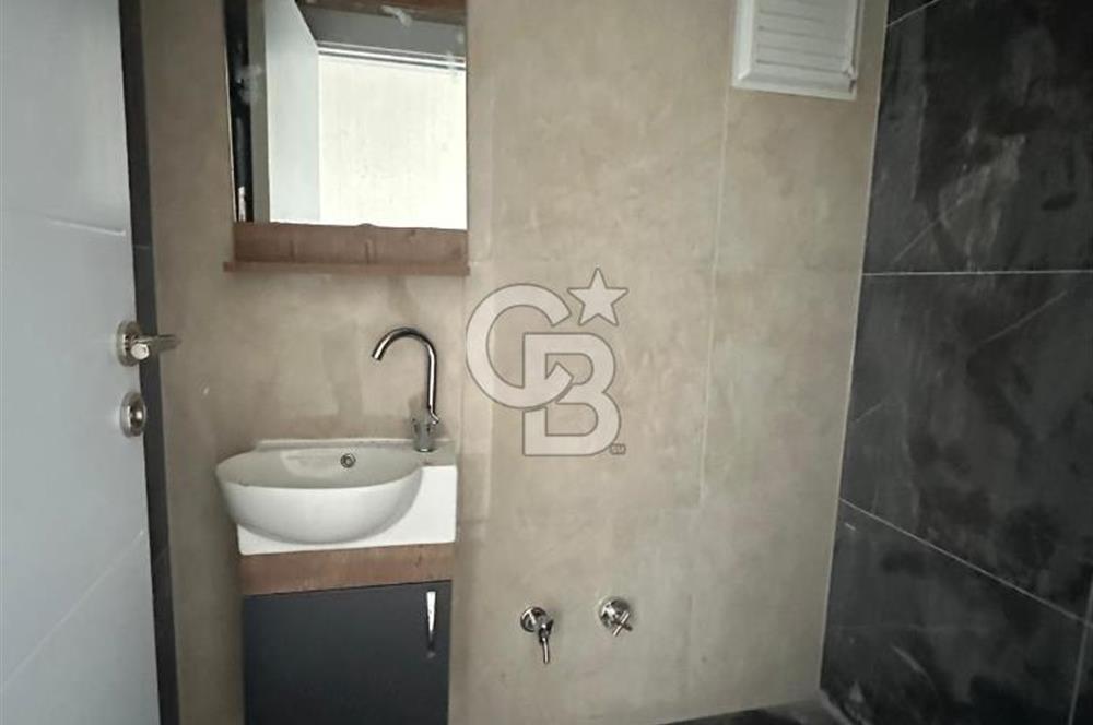 MEYDAN PARKTA KİLERLİ, DEPOLU GÜNEY DOĞU CEPHE 4+1 SATILIK DAİRE