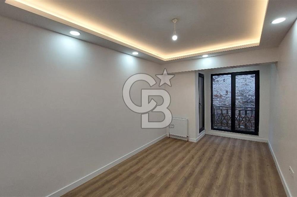 TOMTOM’DA İTALYAN KONSOLOSLUĞU’NA KOMŞU SATILIK 2+1 DAİRE