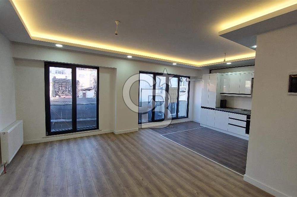 TOMTOM’DA İTALYAN KONSOLOSLUĞU’NA KOMŞU SATILIK 3+1 DUBLEKS DAİRE