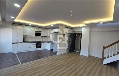 TOMTOM’DA İTALYAN KONSOLOSLUĞU’NA KOMŞU SATILIK 3+1 DUBLEKS DAİRE