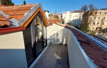 TOMTOM’DA İTALYAN KONSOLOSLUĞU’NA KOMŞU SATILIK 3+1 DUBLEKS DAİRE