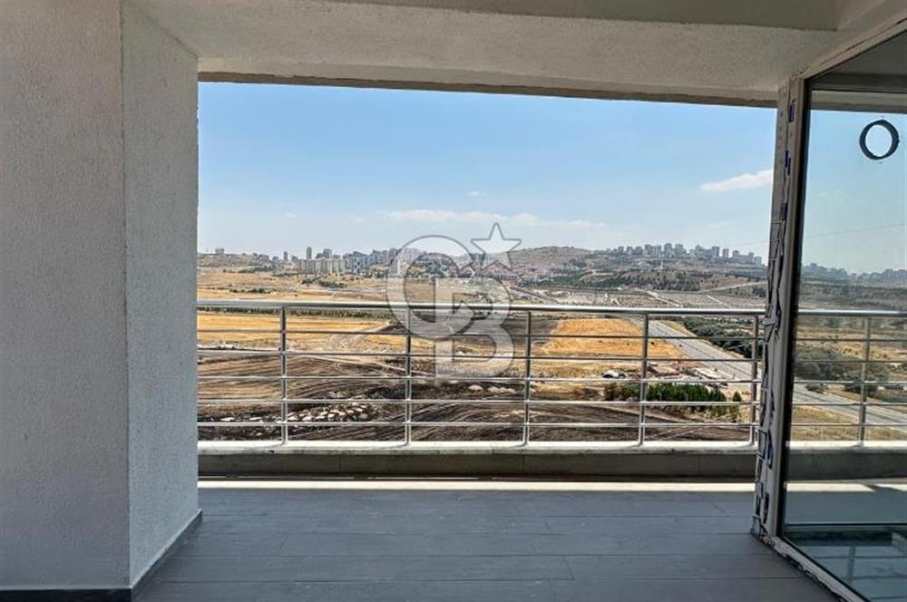 MEYDAN PARKTA KİLERLİ, DEPOLU GÜNEY DOĞU CEPHE 4+1 SATILIK DAİRE