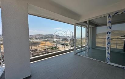 MEYDAN PARKTA KİLERLİ, DEPOLU GÜNEY DOĞU CEPHE 4+1 SATILIK DAİRE