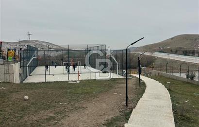 MEYDAN PARKTA KİLERLİ, DEPOLU GÜNEY DOĞU CEPHE 4+1 SATILIK DAİRE