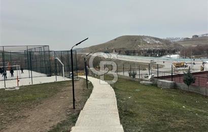 MEYDAN PARKTA KİLERLİ, DEPOLU GÜNEY DOĞU CEPHE 4+1 SATILIK DAİRE