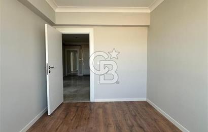 MEYDAN PARKTA KİLERLİ, DEPOLU GÜNEY DOĞU CEPHE 4+1 SATILIK DAİRE