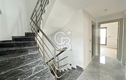 EDREMİT KADIKÖY'DE SATILIK İKİZ VİLLA