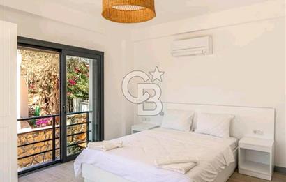 Bodrum Gümüşlük'te Havuzlu Lüks 3+1 Eşyalı Satılık Villa