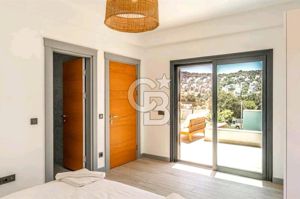 Bodrum Gümüşlük'te Havuzlu Lüks 3+1 Eşyalı Satılık Villa