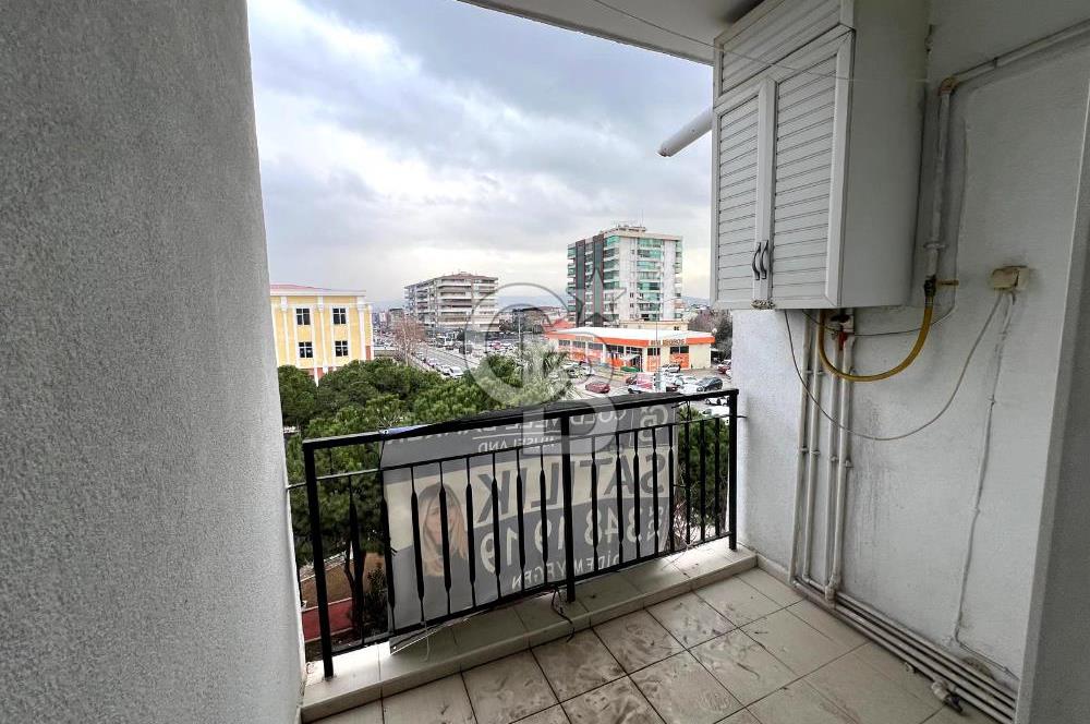 MUSELAND KARABAĞLAR İBRAHİM KAVUR İLKOKULU YANI 3+1 SATILIK DAİR