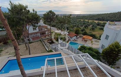 Kuşadası soğucakta 800 m2 arsa içerisinde 5+2 satılık havuzlu villa