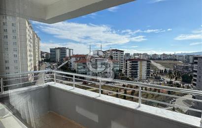 ETİMESGUT AHİ MESUT'TA SİTE İÇERİSİNDE ACİL SATILIK 3+1 DAİRE