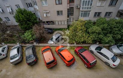 Bahçelievler de Merkezi konumda Satılık Daire.