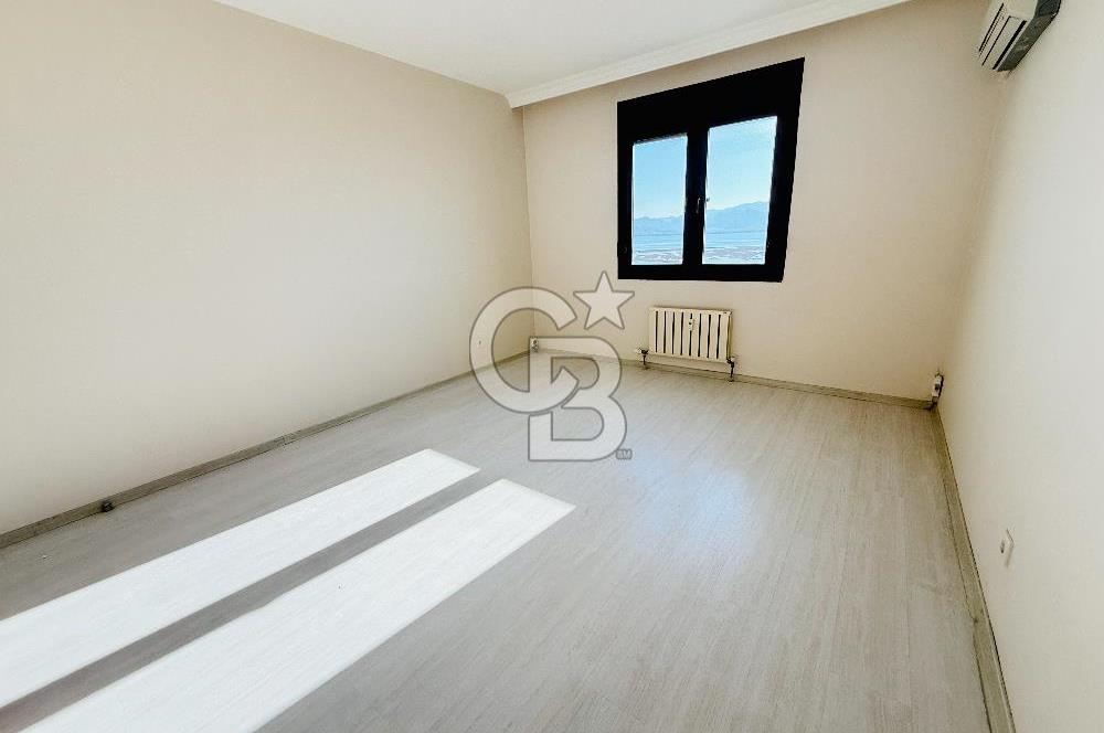 Mavişehir Albatros Sitesi Deniz Manzaralı Satılık Boş 3+1 Daire
