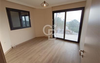 Kuşadası soğucakta 800 m2 arsa içerisinde 5+2 satılık havuzlu villa