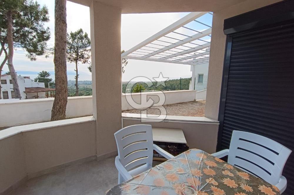 Kuşadası soğucakta 800 m2 arsa içerisinde 5+2 satılık havuzlu villa