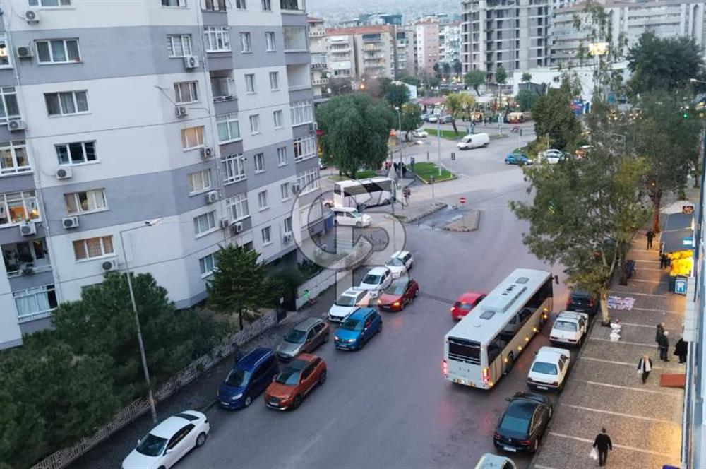 Bornova, Kazımdirik Mah. Merkezi Lokasyon 1+1 Kiralık Daire