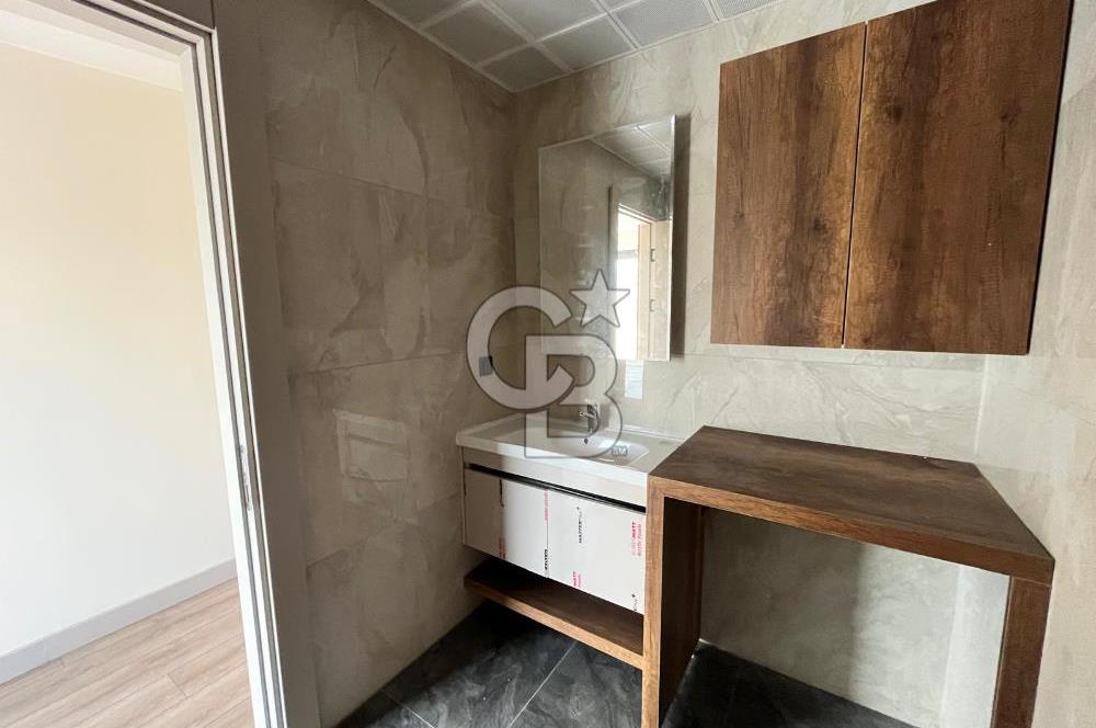 Menemen İstiklal Mahallesi Satılık 5+2 teraslı dubleks daire