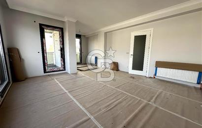 Acıbadem'de Satılık 3+1 Sıfır Ön Cephe Daire