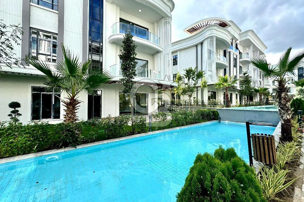 KREDİYE UYGUN ZERAY MAHAL SATILIK GENİŞ BAHÇELİ 2+1 DAİRE