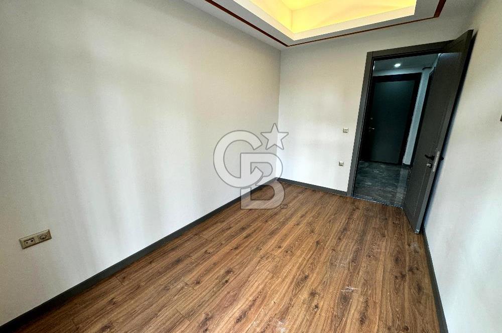 KREDİYE UYGUN ZERAY MAHAL SATILIK GENİŞ BAHÇELİ 2+1 DAİRE