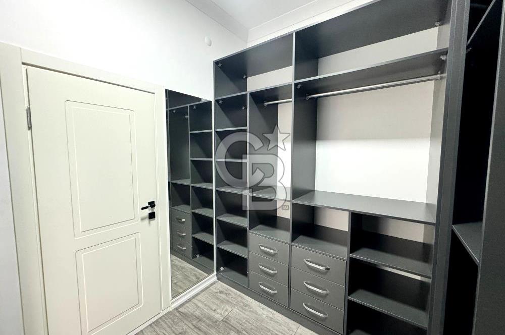 BAŞİSKELE DAMLAR'DA HAVUZLU MÜSTAKİL 4+1 MANZARALI SATILIK VİLLA