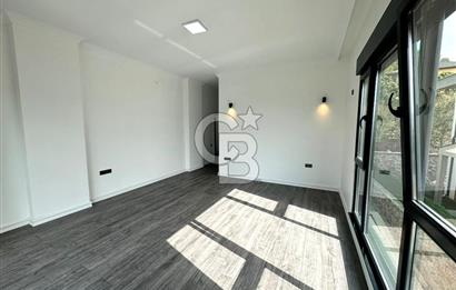 BAŞİSKELE DAMLAR'DA HAVUZLU MÜSTAKİL 4+1 MANZARALI SATILIK VİLLA