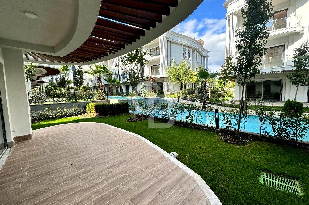 KREDİYE UYGUN ZERAY MAHAL SATILIK GENİŞ BAHÇELİ 2+1 DAİRE