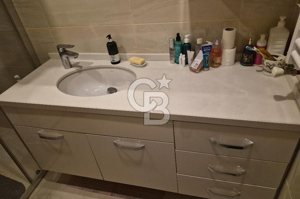 Selamiçeşme Sahil Tarafında Yeni, Arakat, 3+1 Daire