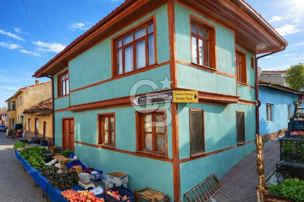  ESKİŞEHİR ODUNPAZARI'N DA SATILIK BAHÇELİ MÜSTAKİL EV!