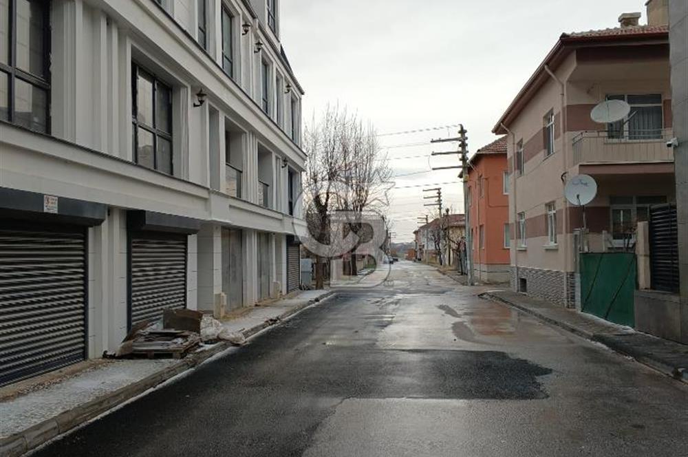 CB CITY'DEN SAZOVA ATATÜRK STADYUM'U KARŞISI KİRALIK KOMPLE BİNA