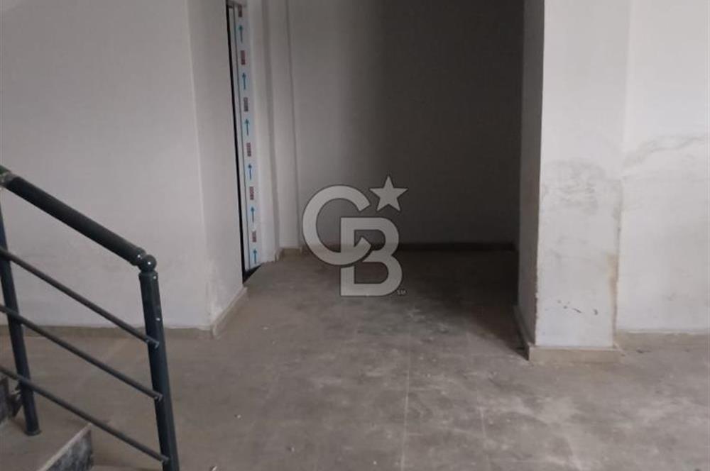 CB CITY'DEN SAZOVA ATATÜRK STADYUM'U KARŞISI KİRALIK KOMPLE BİNA