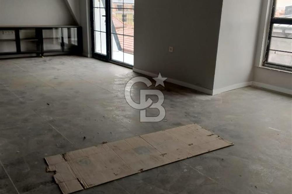 CB CITY'DEN SAZOVA ATATÜRK STADYUM'U KARŞISI KİRALIK KOMPLE BİNA