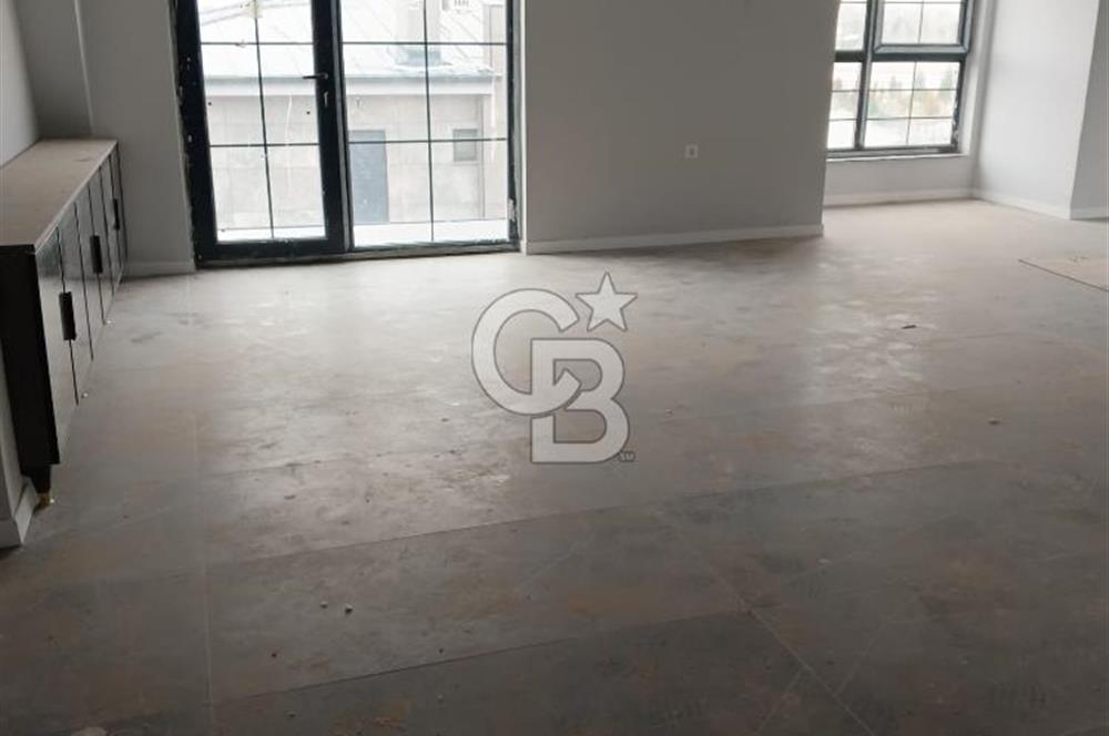 CB CITY'DEN SAZOVA ATATÜRK STADYUM'U KARŞISI KİRALIK KOMPLE BİNA