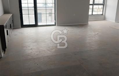 CB CITY'DEN SAZOVA ATATÜRK STADYUM'U KARŞISI KİRALIK KOMPLE BİNA